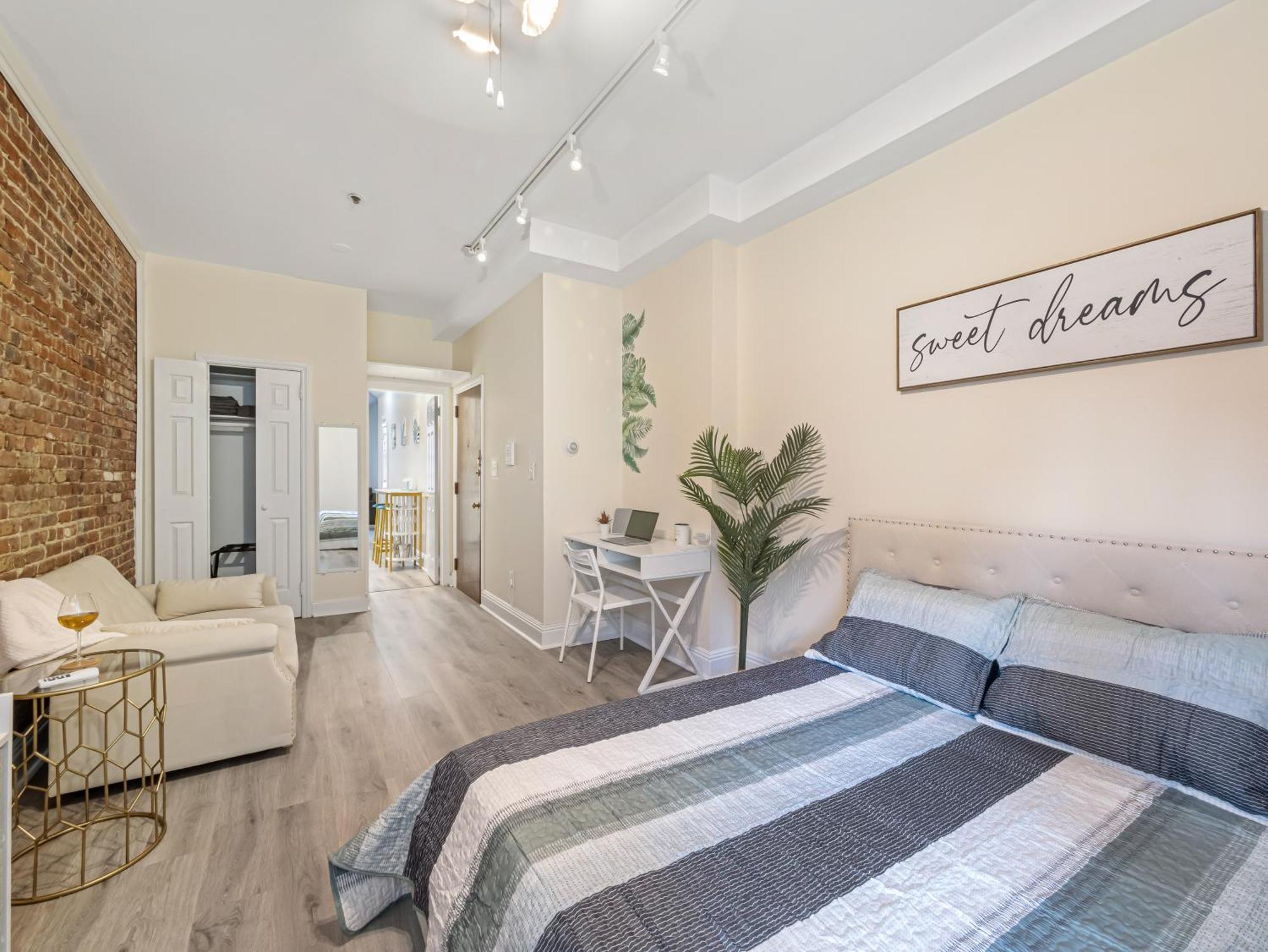 Minutes To Nyc Sleeps 5 Apartman Hoboken Kültér fotó