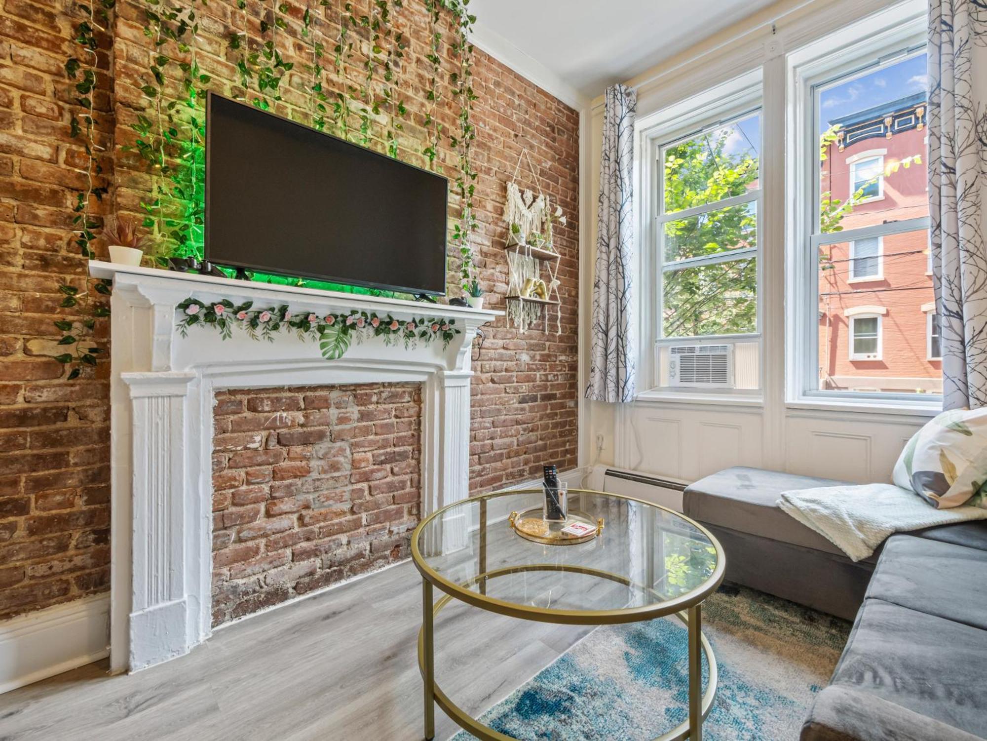 Minutes To Nyc Sleeps 5 Apartman Hoboken Kültér fotó
